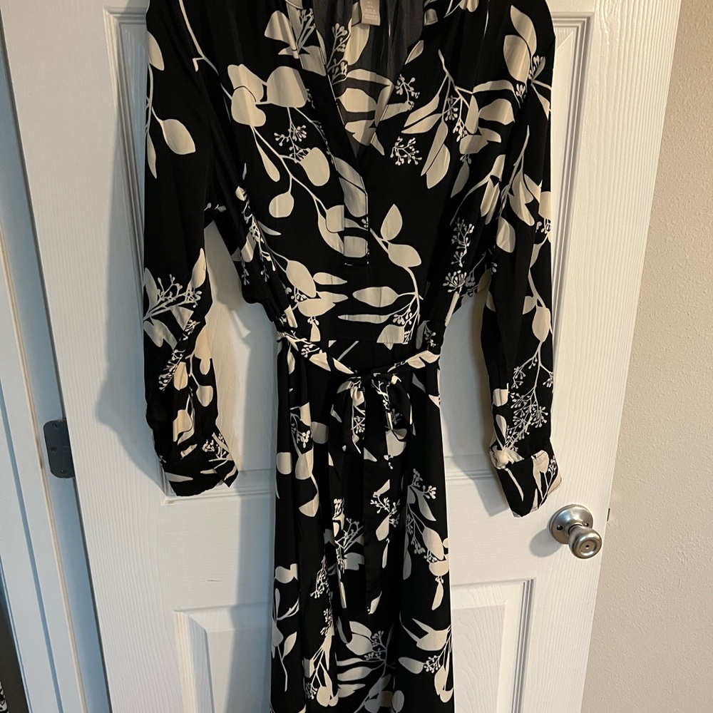 H&M dress